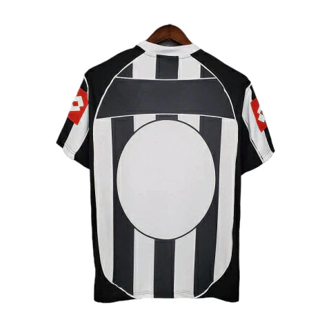 Camiseta Retro Juventus 2002/2003