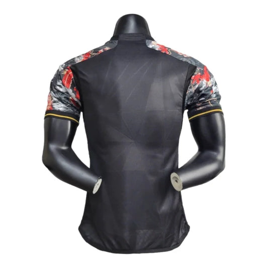 Camiseta Real Madrid Jugador 24/25 - Edición Especial (Rojo/Gris)