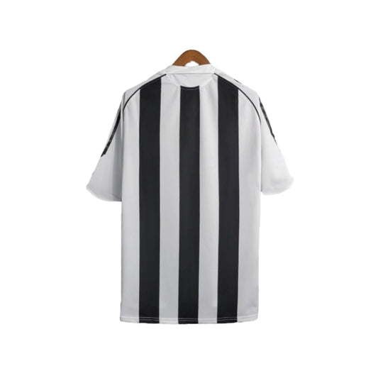 Retro Newcastle 04-06