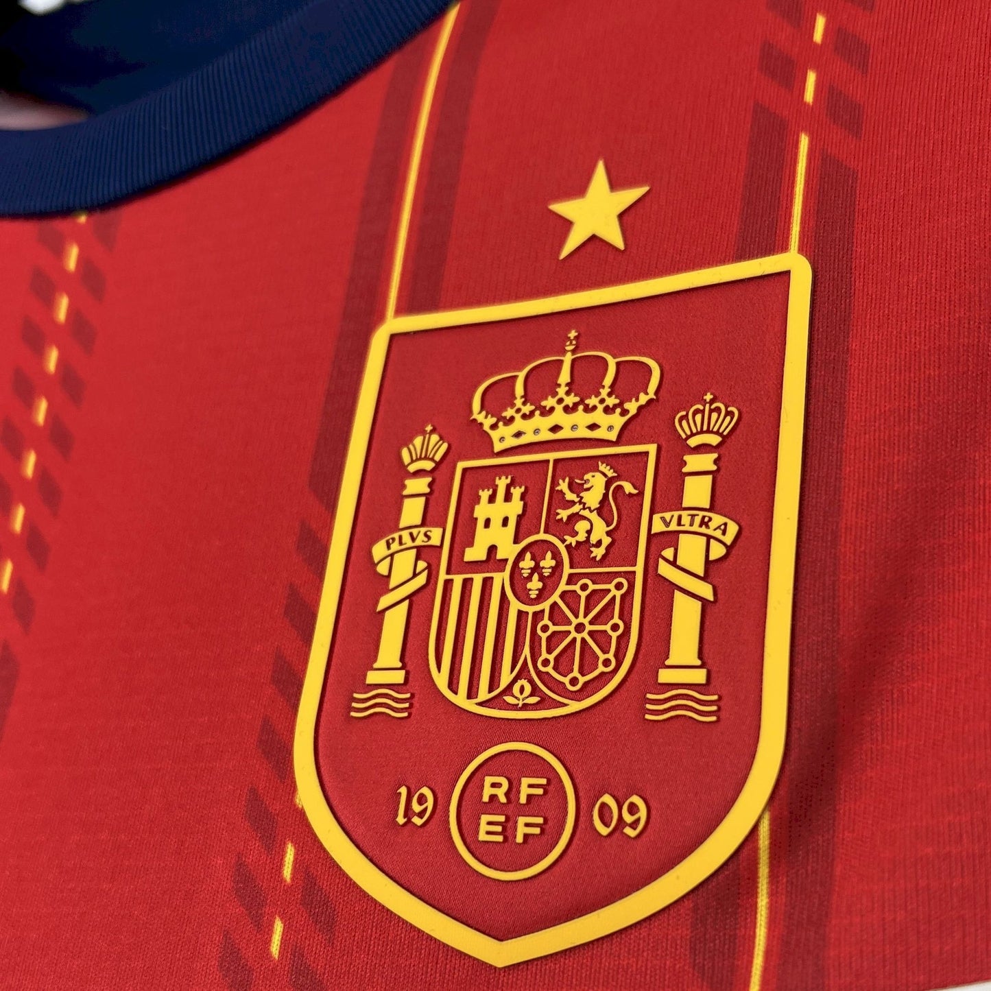 Conjunto Infantil España Manga Larga 26/27 - Primera Equipación