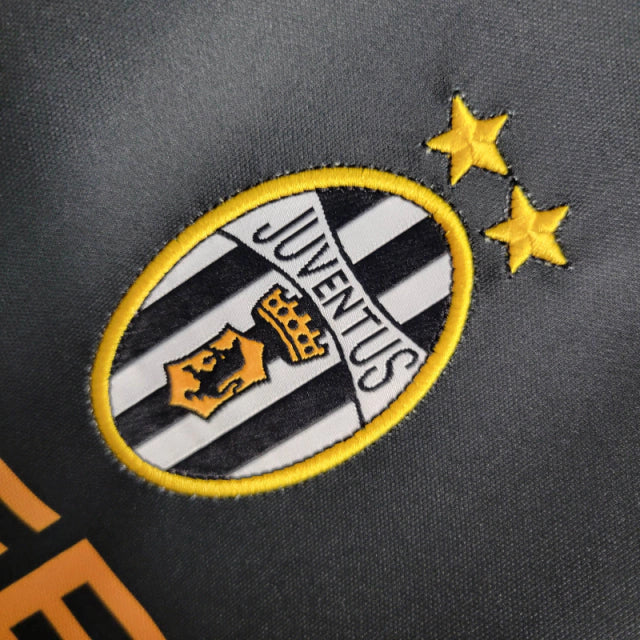 Retro Juventus 2001-2002 - Segunda Equipación