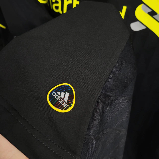 Retro Liverpool 2010-2011 - Segunda Equipación