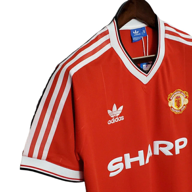 Retro Manchester United 1983-1984
