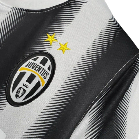 Camiseta Retro Juventus 2011/2012