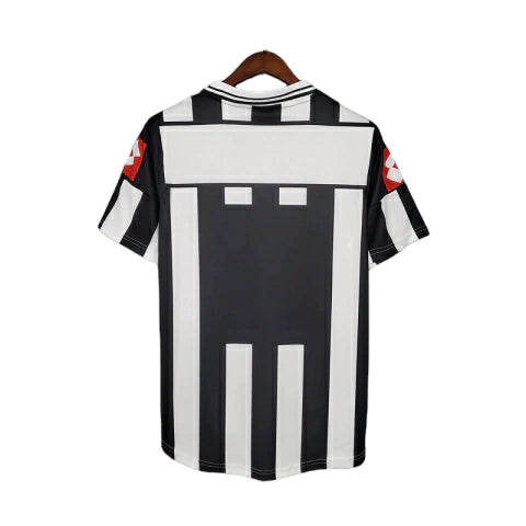 Retro Juventus 2001-2002 - Primera Equipación