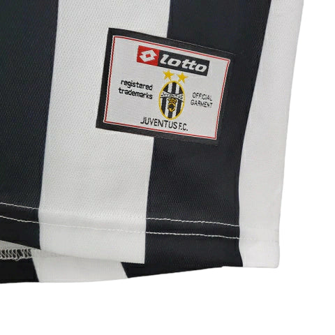 Camiseta Retro Juventus 2001/2002 - Primera Equipación