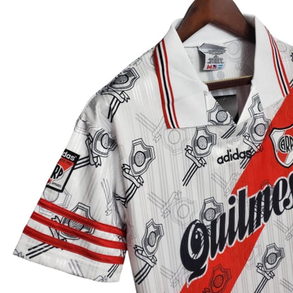 Retro River Plate 1995-1996 - Primera Equipación