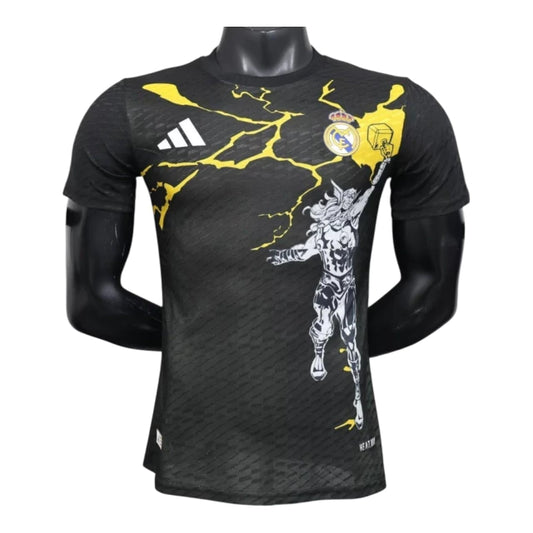 Camiseta Pre-Partido Real Madrid Marvel Avengers Jugador 25-26