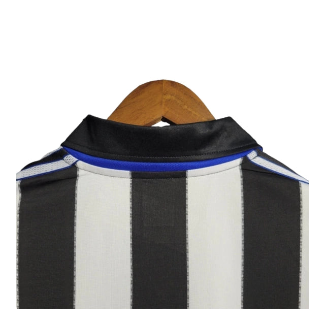 Retro Newcastle 2000-01