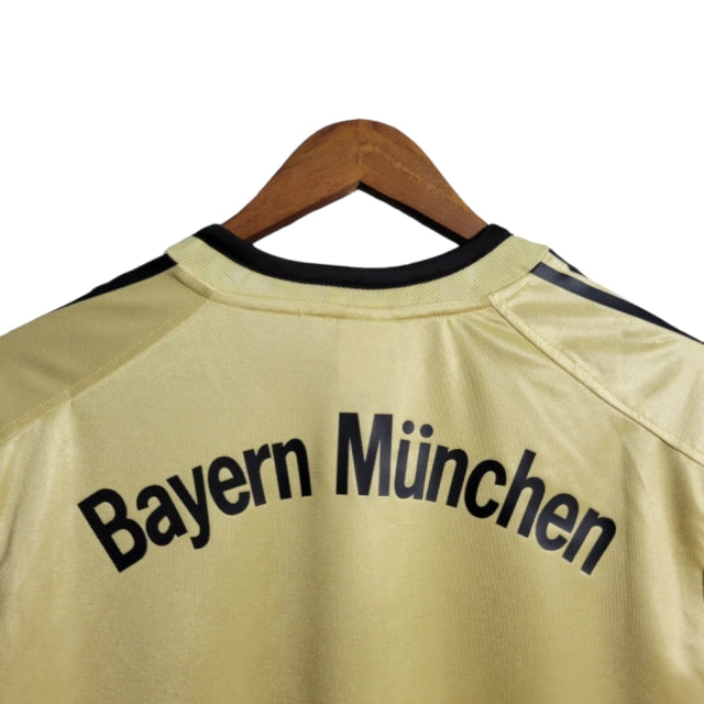 Retro Bayern de Munique 2004-2005 - Segunda Equipación