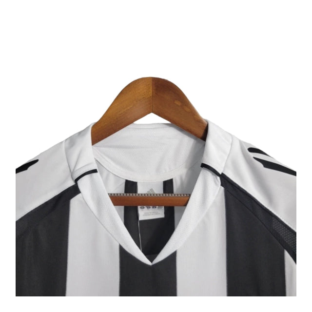 Retro Newcastle 04-06
